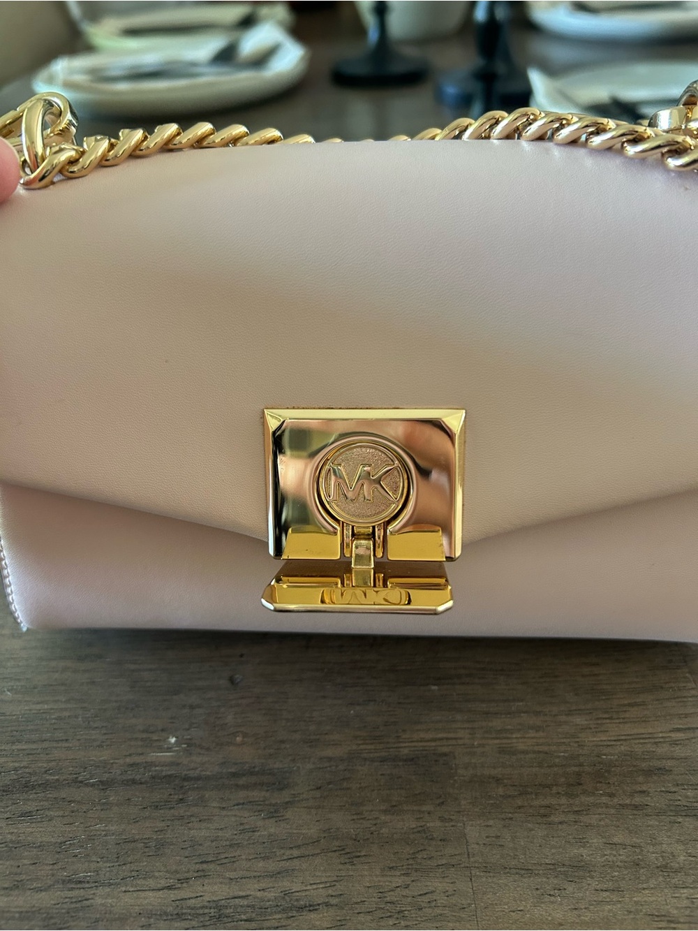 SOLD MICHAEL Michael Kors Pink Leather Crossbody with Gold Chain - Picture 13 of 16